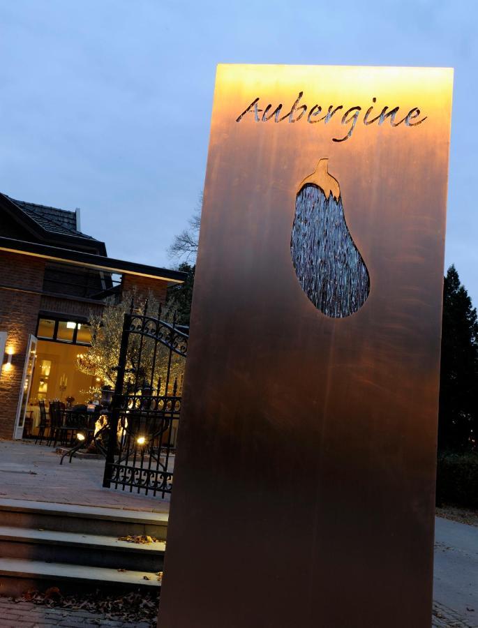 Aubergine Logeren & Dineren Bed and Breakfast Tegelen Εξωτερικό φωτογραφία
