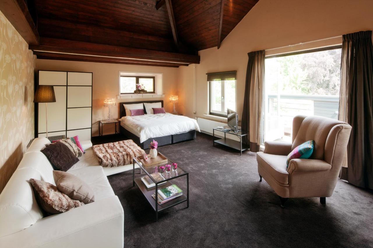 Aubergine Logeren & Dineren Bed and Breakfast Tegelen Δωμάτιο φωτογραφία