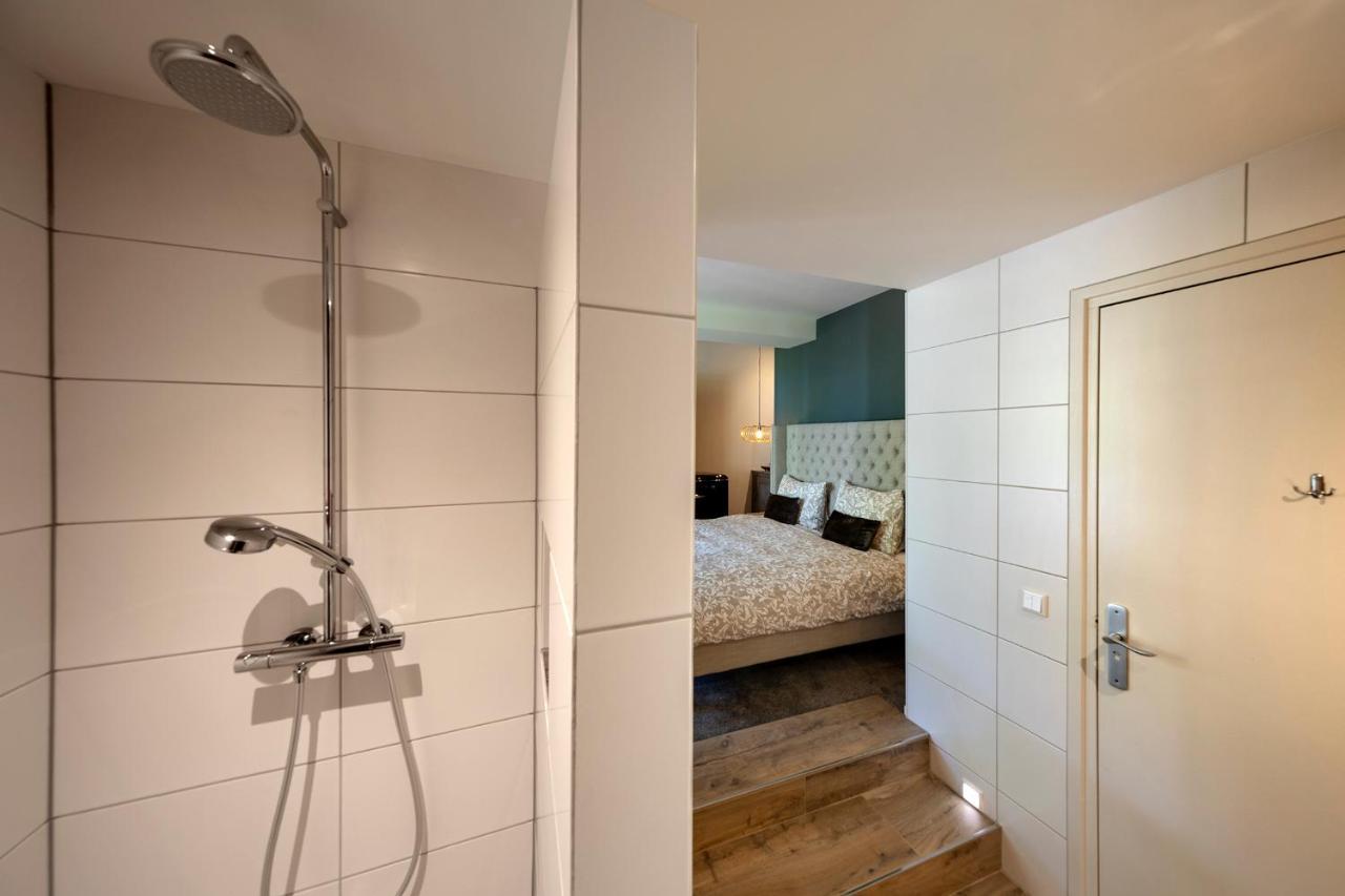Aubergine Logeren & Dineren Bed and Breakfast Tegelen Εξωτερικό φωτογραφία