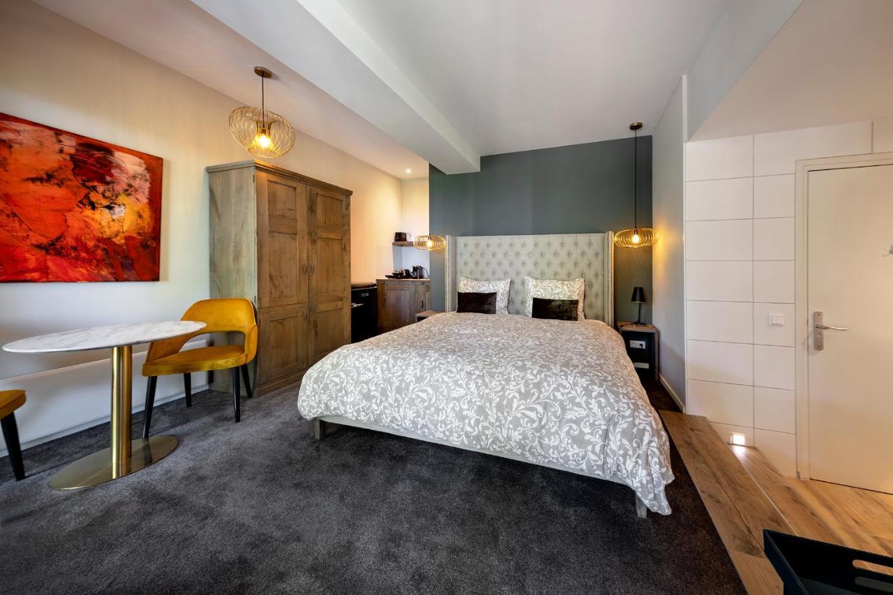 Aubergine Logeren & Dineren Bed and Breakfast Tegelen Εξωτερικό φωτογραφία